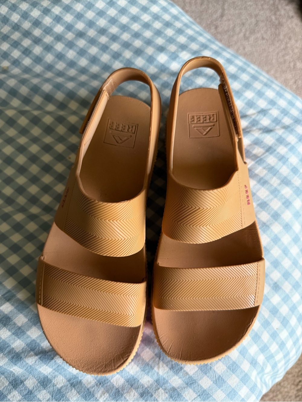 Reef Women's Water Vista Sandals with Pink Sole - Picture 3 of 5
